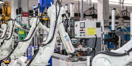 疫情下星巴克代工厂月亏2000万的困境与自救 互联网销售能否成为破局之路？